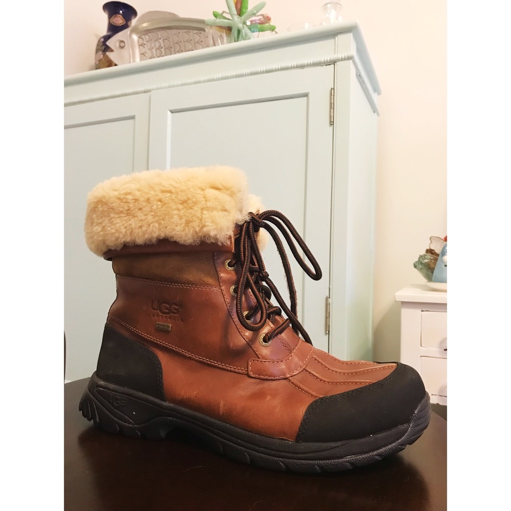 Men’s UGG “Butte” boot